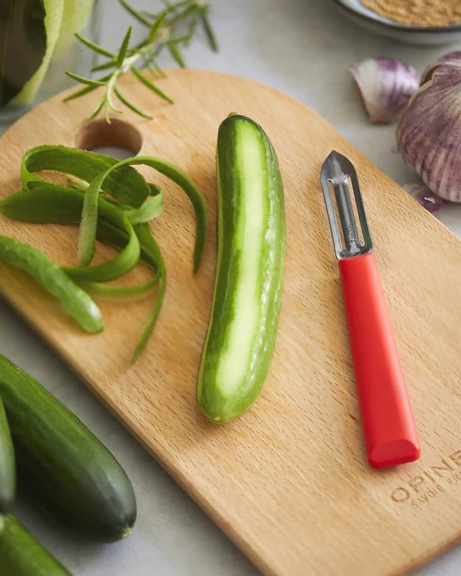 Eplucheur acier inoxydable Opinel N°315 à personnaliser - 8