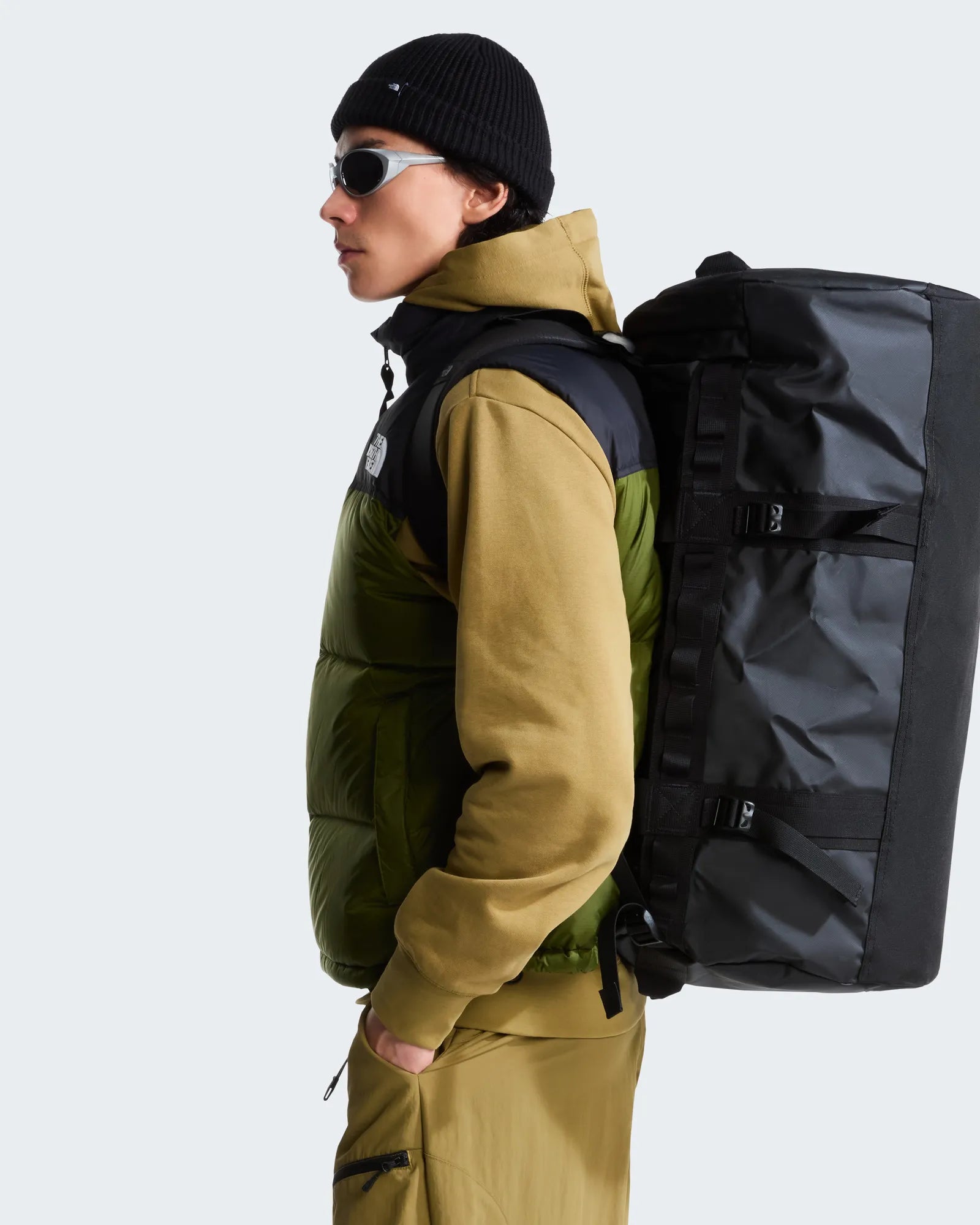Sac duffel recyclé The North Face 71L à personnaliser - 21