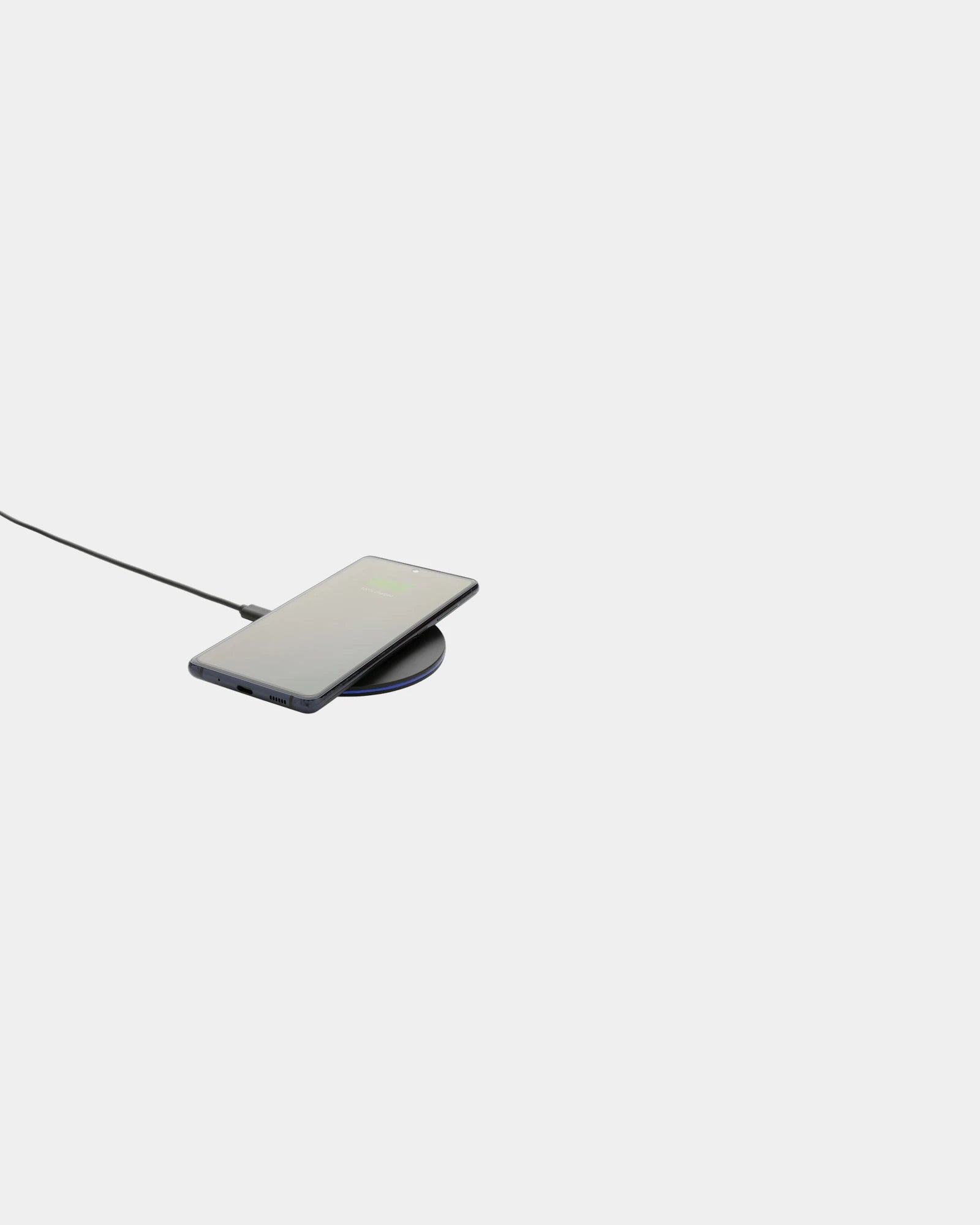 Chargeur rapide sans fil 15W en plastique recyclé à personnaliser - 1