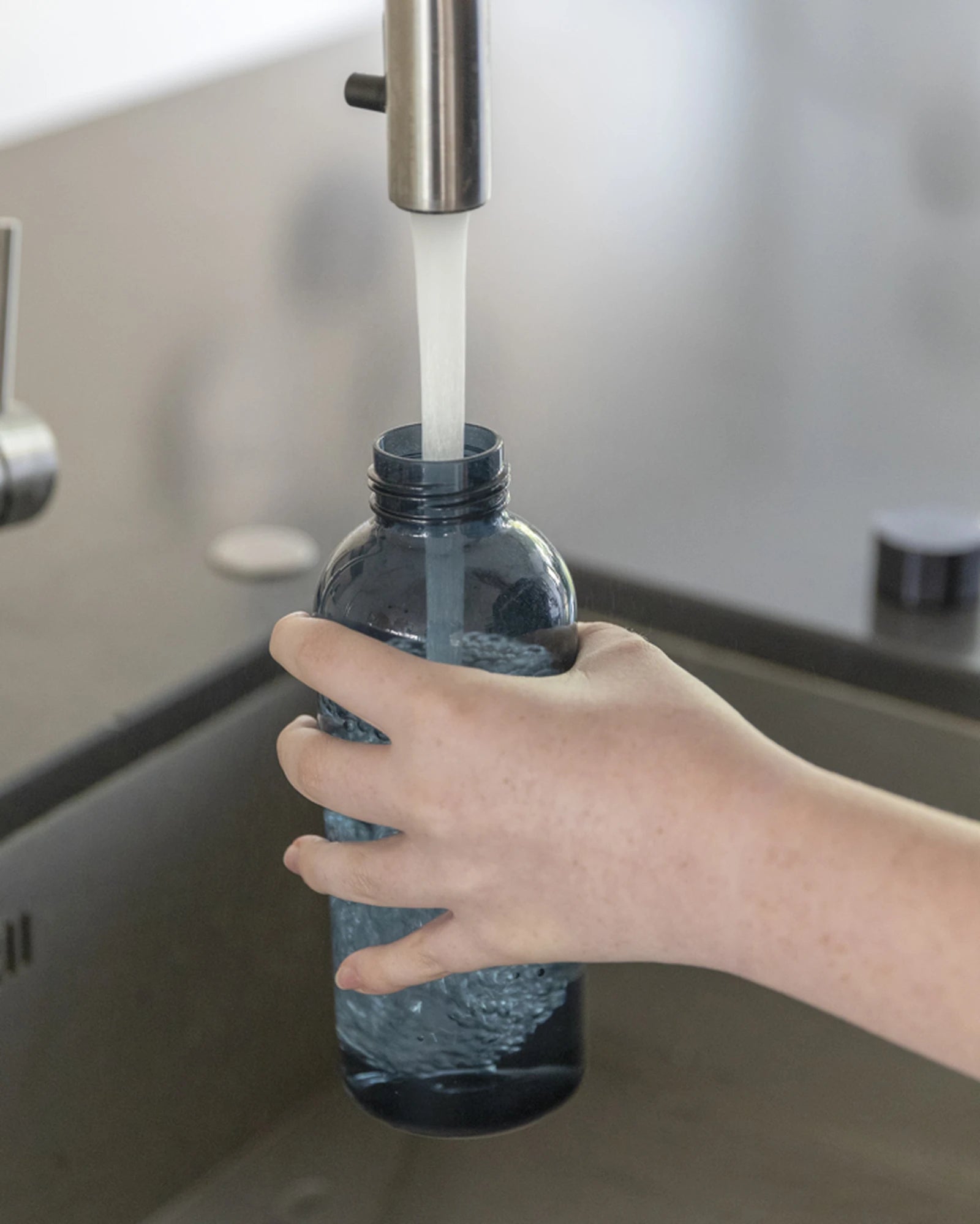 Bouteille d'eau étanche 620 ml à personnaliser - 16