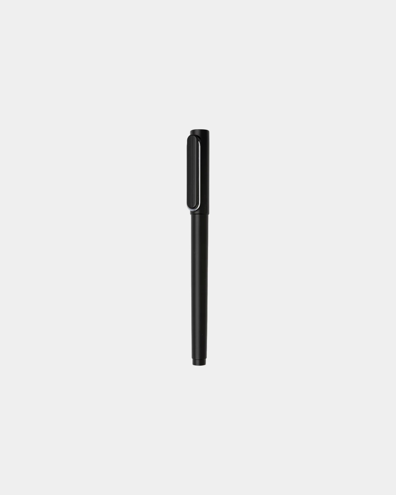 Stylo en plastique à capuchon X6 à personnaliser - Noir
