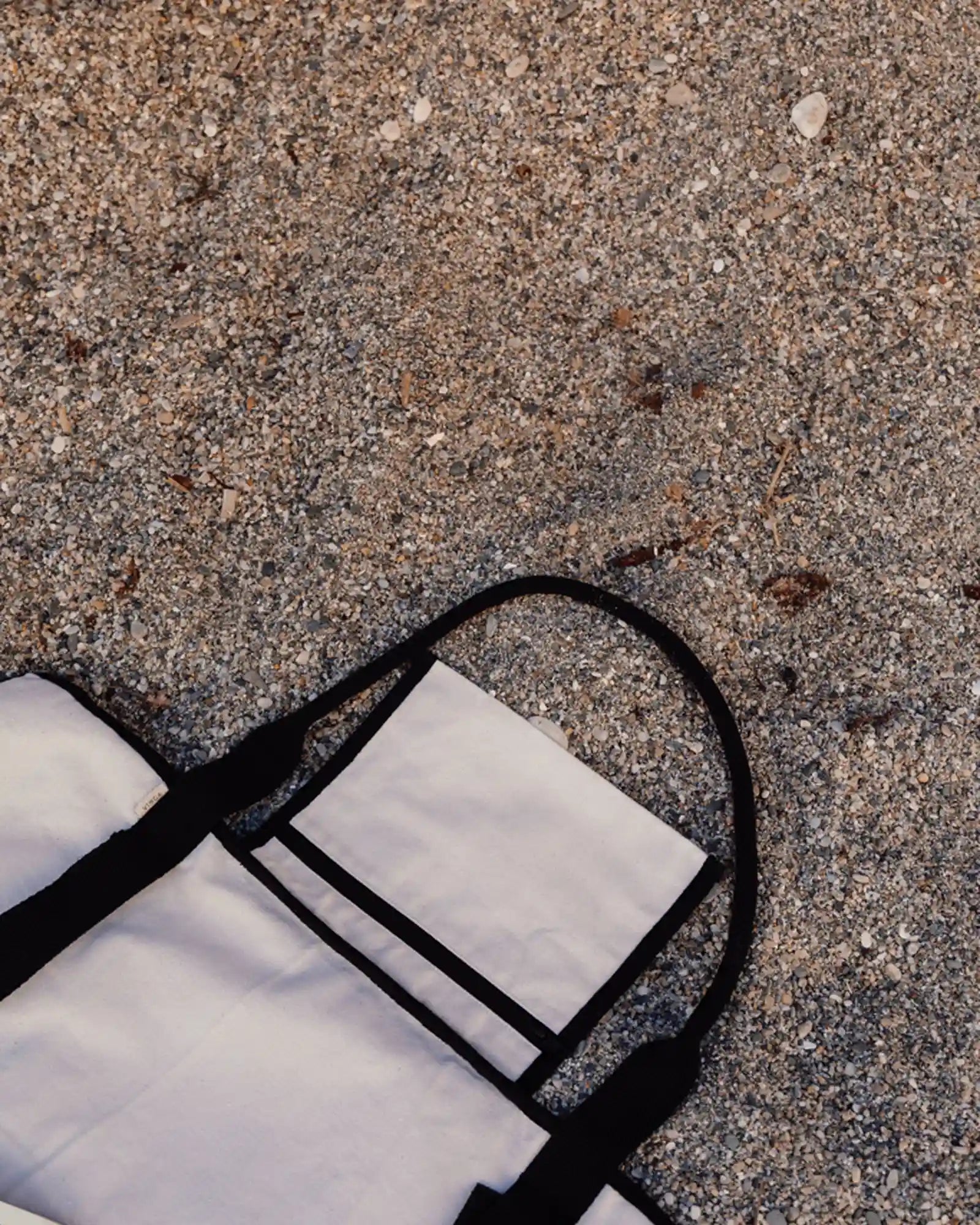 Tapis de plage recyclé Vinga Volonne 180 x 70 cm à personnaliser - 4