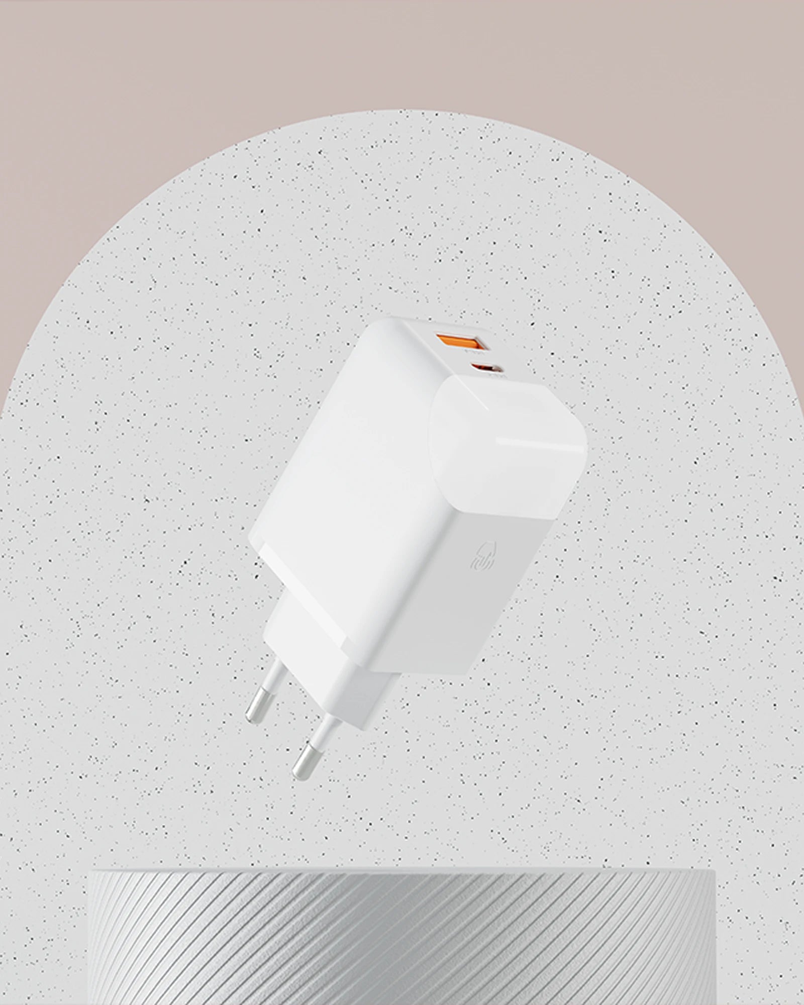 Adaptateur secteur double ports USB C et A 65W à personnaliser - 2