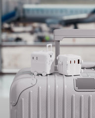 Adaptateur universel compact à personnaliser - 3
