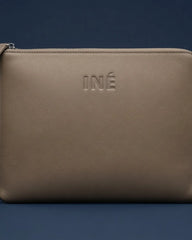 Pochette cuir recyclé INE 14/15" à personnaliser - 24