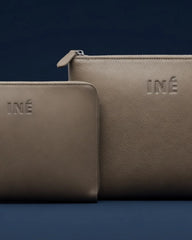 Pochette cuir recyclé INE 10/11" à personnaliser - 24